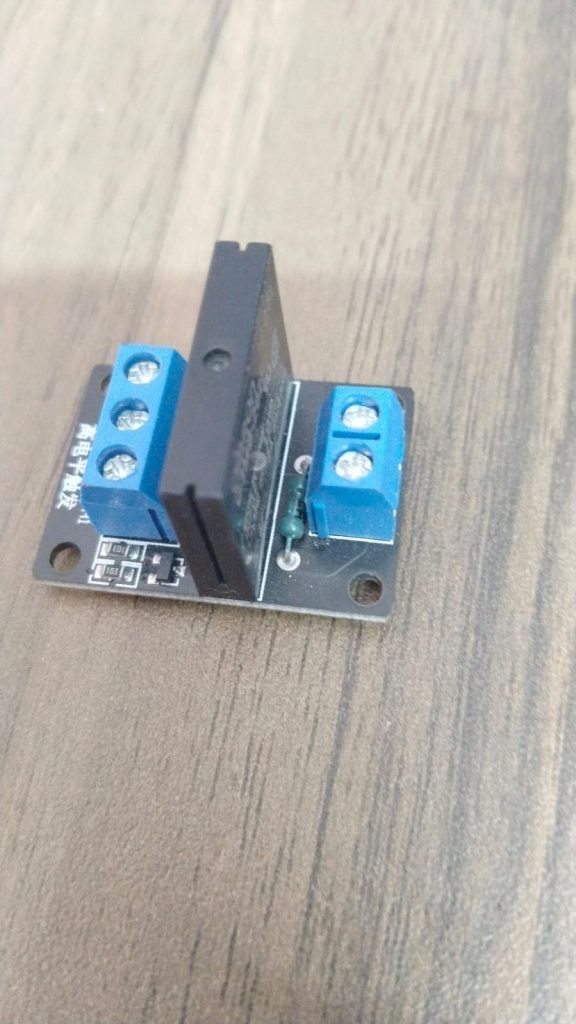 solid state relay 12V